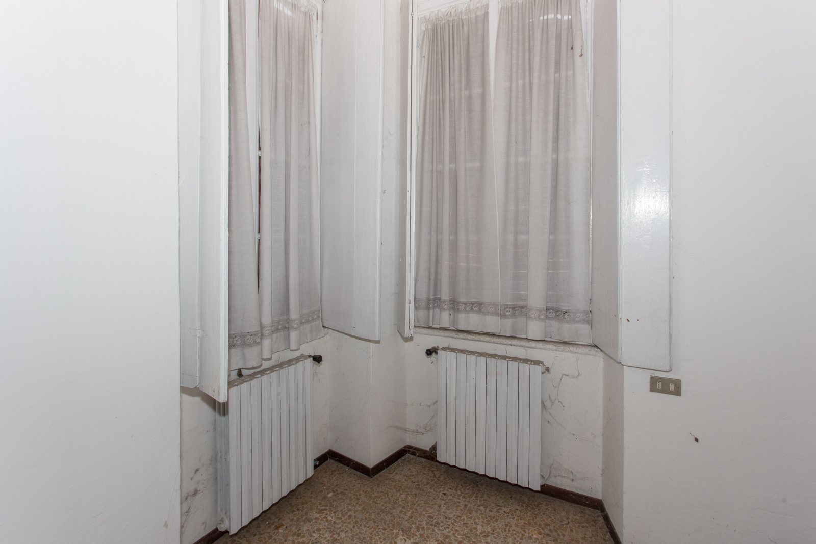 Bedroom Before
